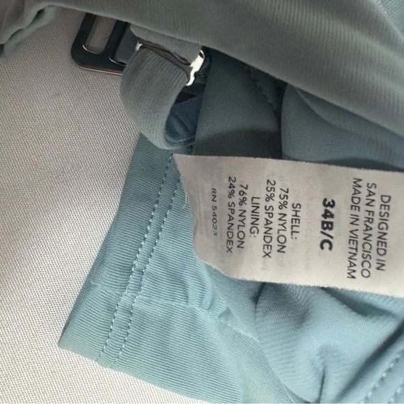 Athleta blue swimsuit top size 34 B/C - Picture 12 of 12